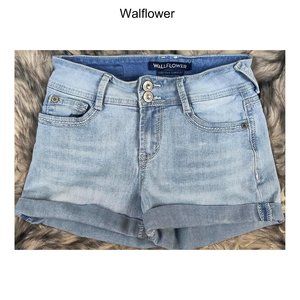 Wallflower Jean Shorts Sz 3